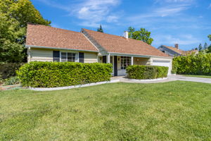 002_ 1700 Parkhills Ave  Los Altos
