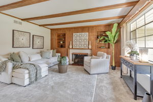 009_ 1700 Parkhills Ave  Los Altos