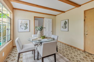 016_ 1700 Parkhills Ave  Los Altos