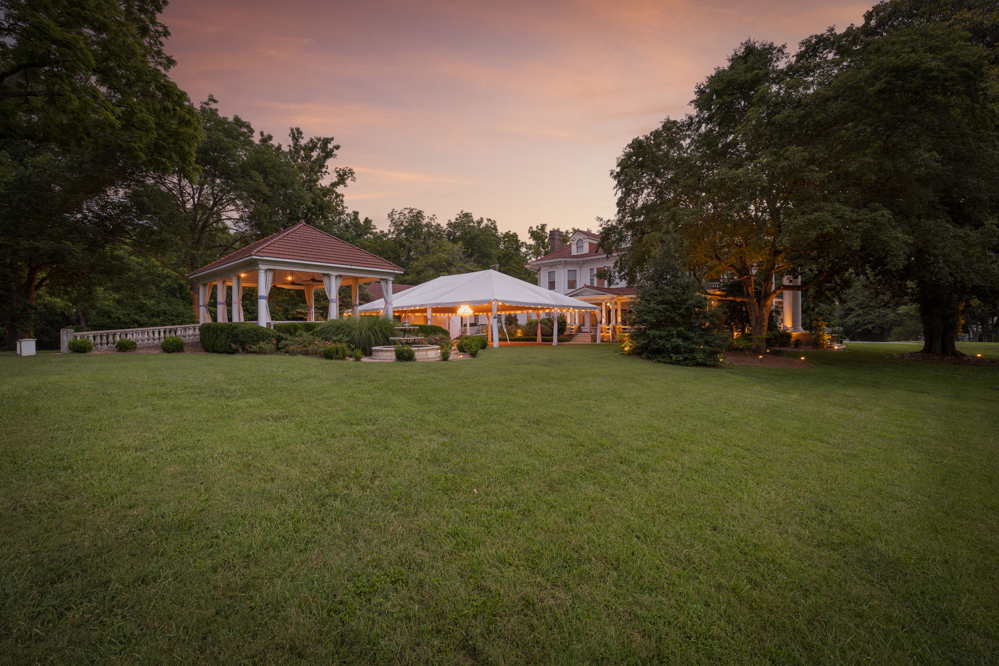 1700 Richardson Dr-6