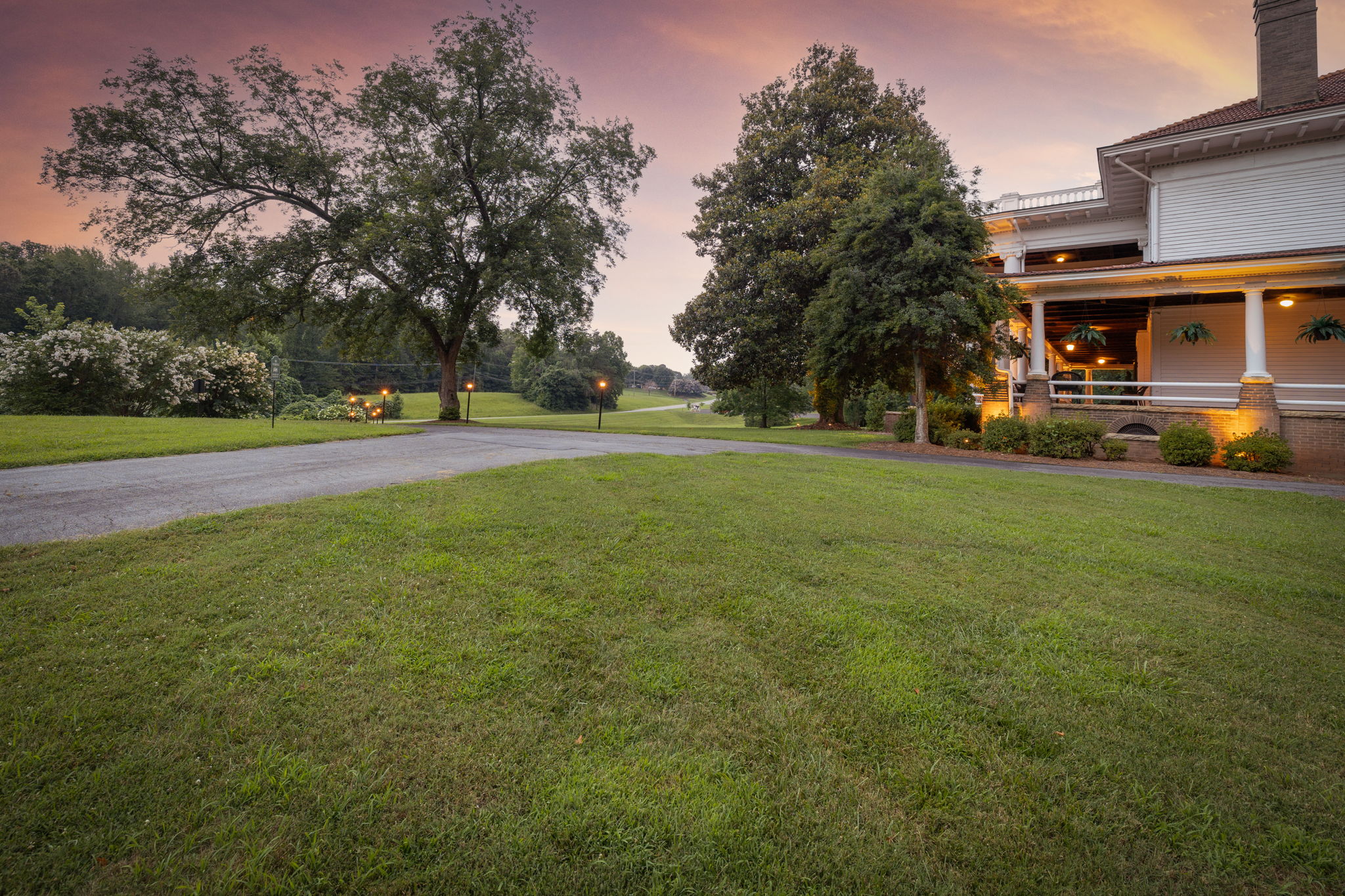 1700 Richardson Dr-73