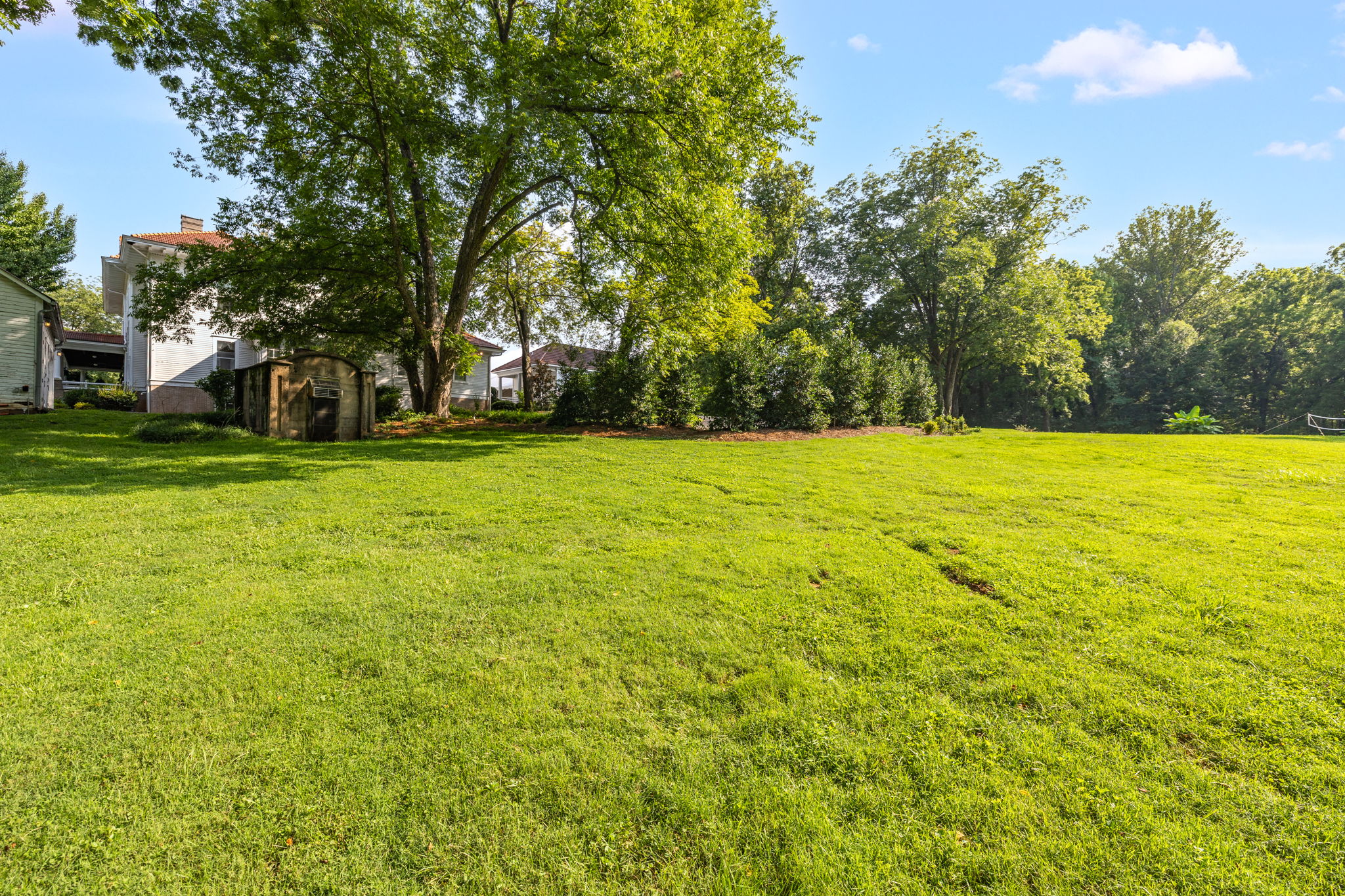 1700 Richardson Dr-84