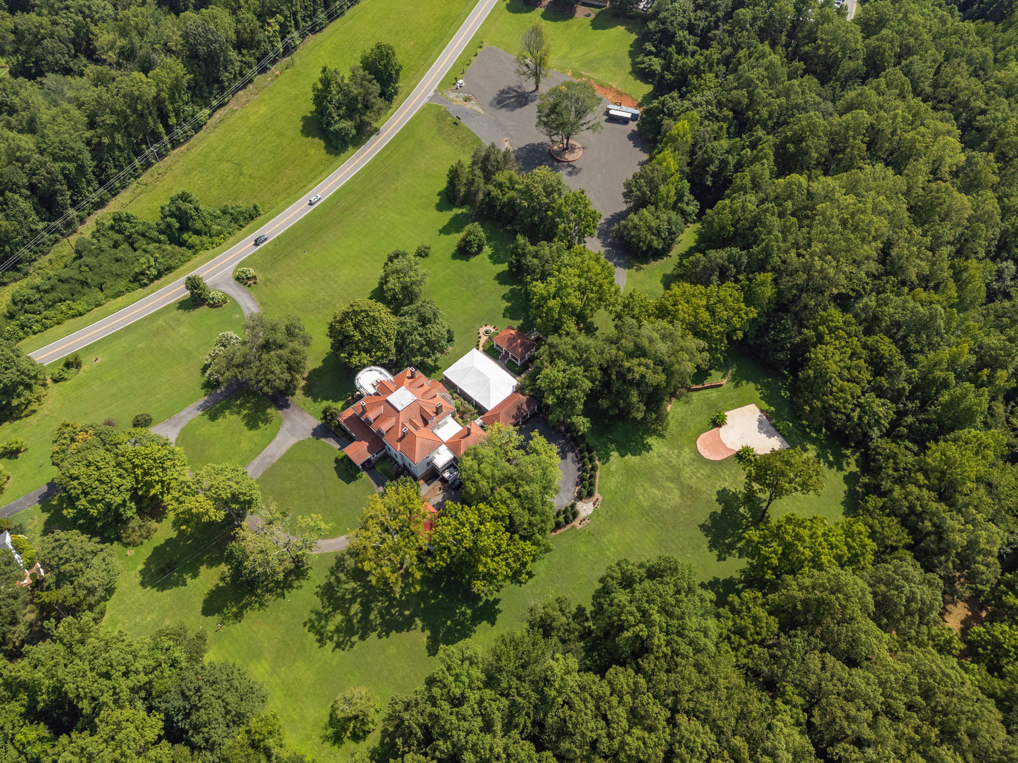 1700 Richardson Dr-98