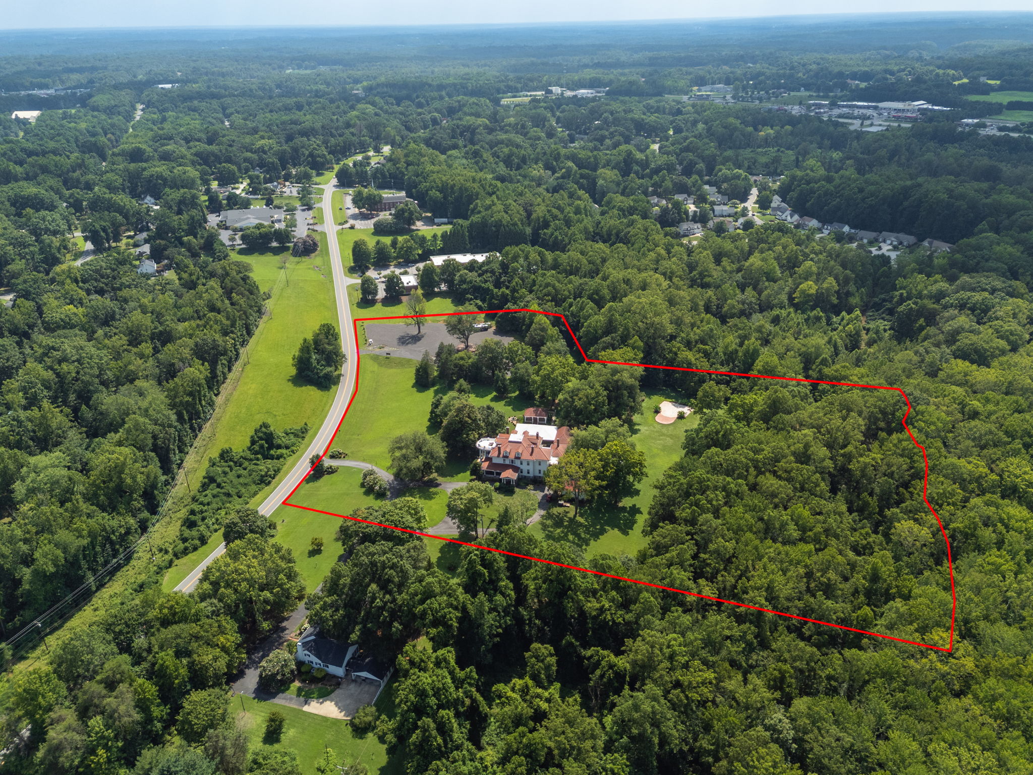 1700 Richardson Dr-100
