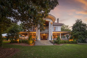 1700 Richardson Dr-5