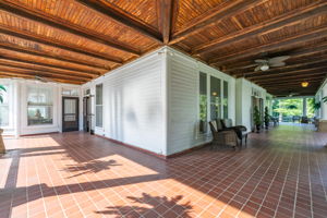 1700 Richardson Dr-12