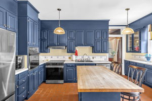 1700 Richardson Dr-37