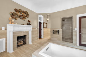 1700 Richardson Dr-49