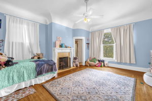 1700 Richardson Dr-56