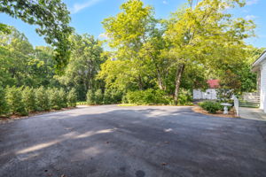 1700 Richardson Dr-79