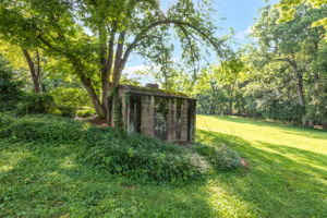 1700 Richardson Dr-85