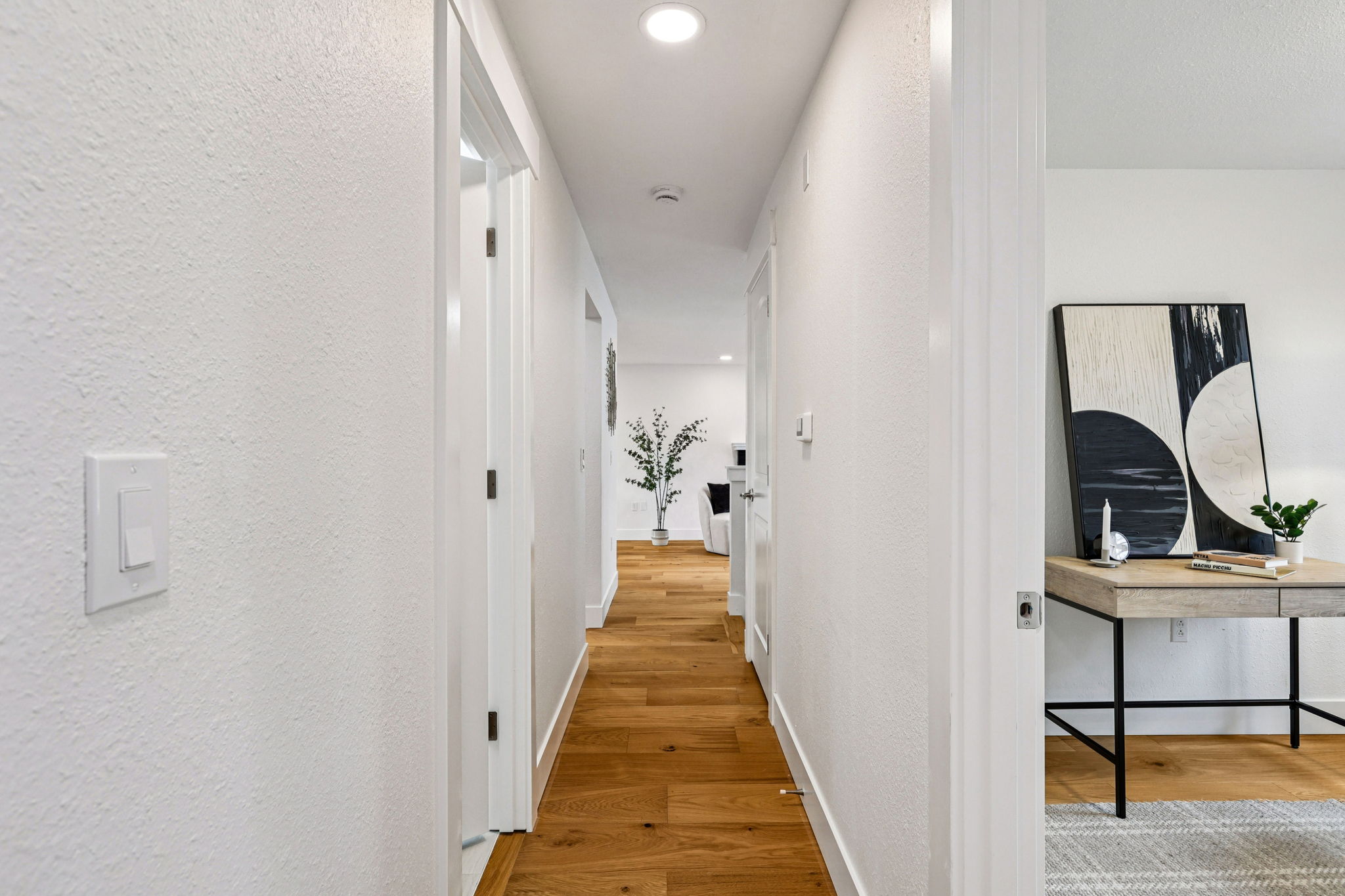 SW 348th St-L1702-029