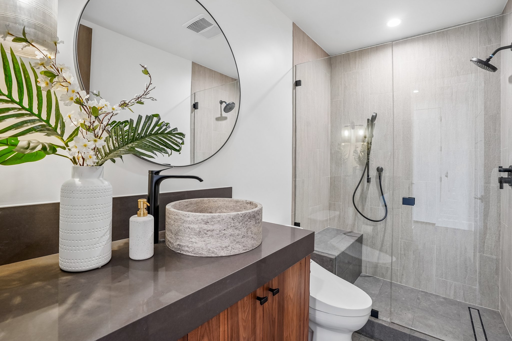 - 17003 Haas Ave-S2106-035.jpg