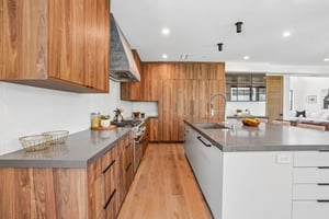 - 17003 Haas Ave-S2106-023.jpg