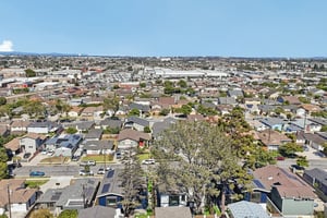 - 17003 Haas Ave-S2106-073.jpg