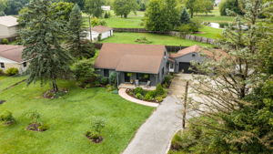  Photo 0