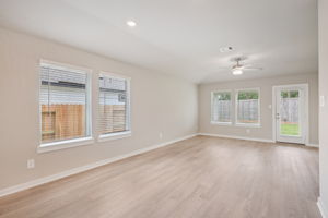 Houston - Mavera - 17004 Juniper Blossom Bend Conroe TX 77302 - 004