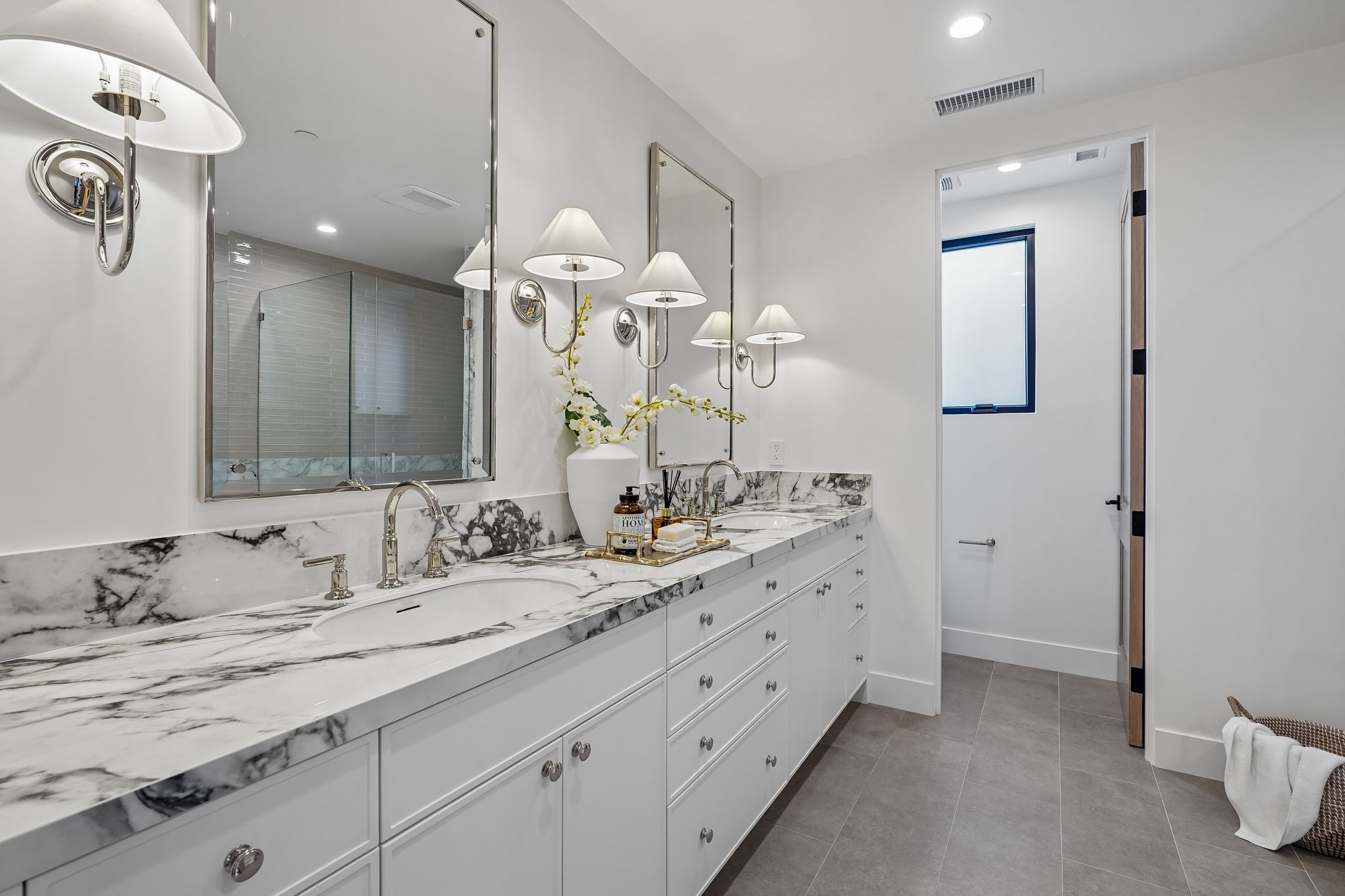- 17007 Haas Ave-S2206-043.jpg