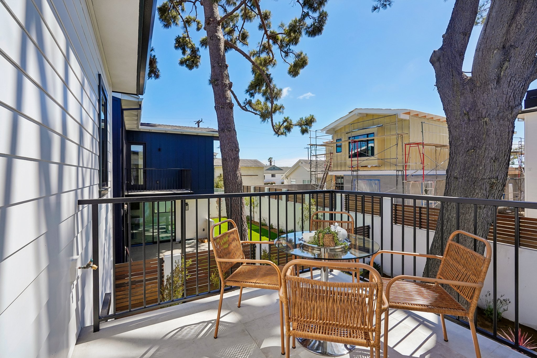 - 17007 Haas Ave-S2206-055.jpg