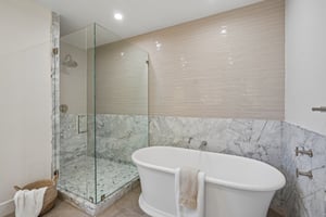 - 17007 Haas Ave-S2206-046.jpg