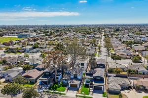 - 17007 Haas Ave-S2206-063.jpg