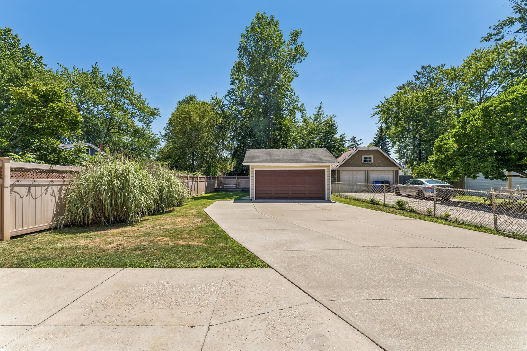 Bradgate Ave-S0508-038.jpg