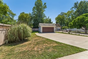 Bradgate Ave-S0508-039.jpg