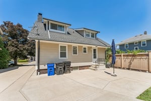 Bradgate Ave-S0508-042.jpg