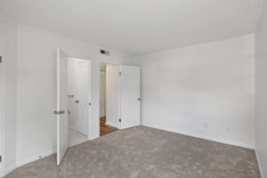 Large bedroom with access to bathroom