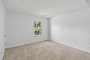 Great space and updated carpet