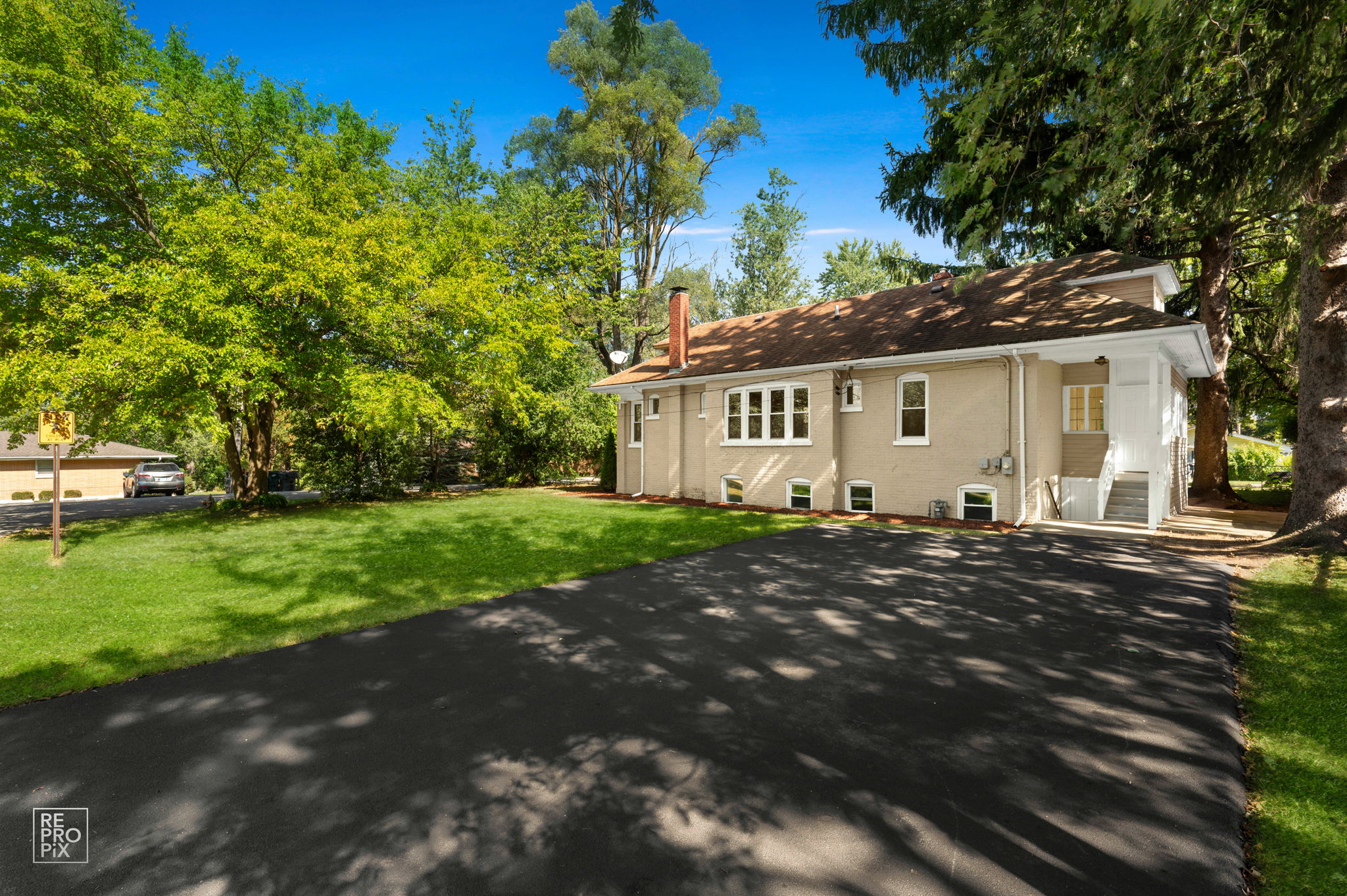 1701 Galilee Ave, Zion, IL 60099_001