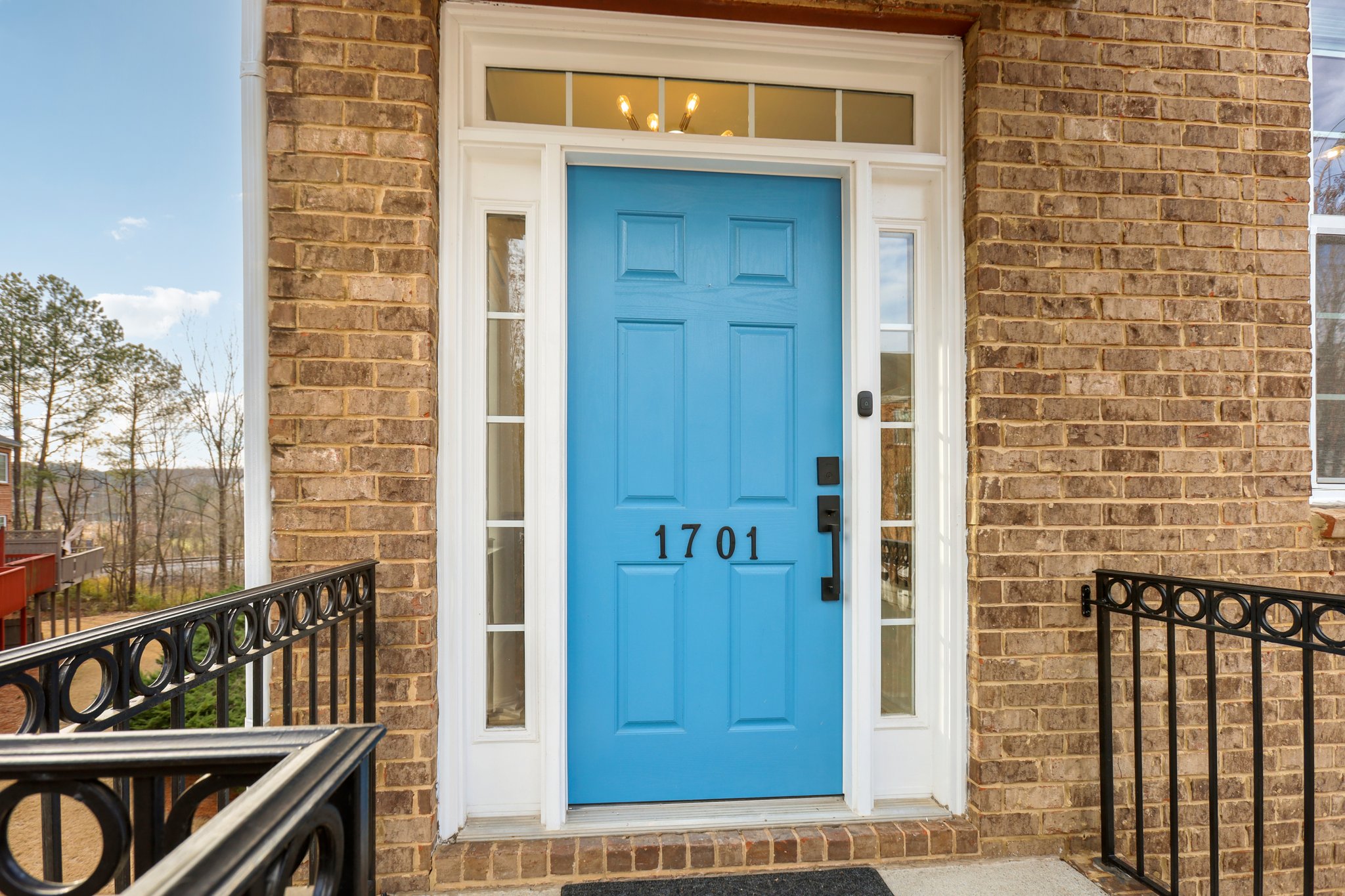 Highlands View Dr-005.jpg