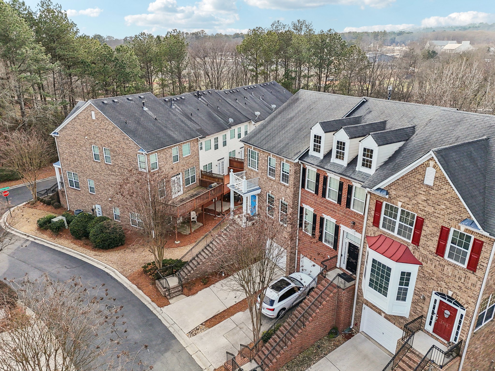 Highlands View Dr-054.jpg