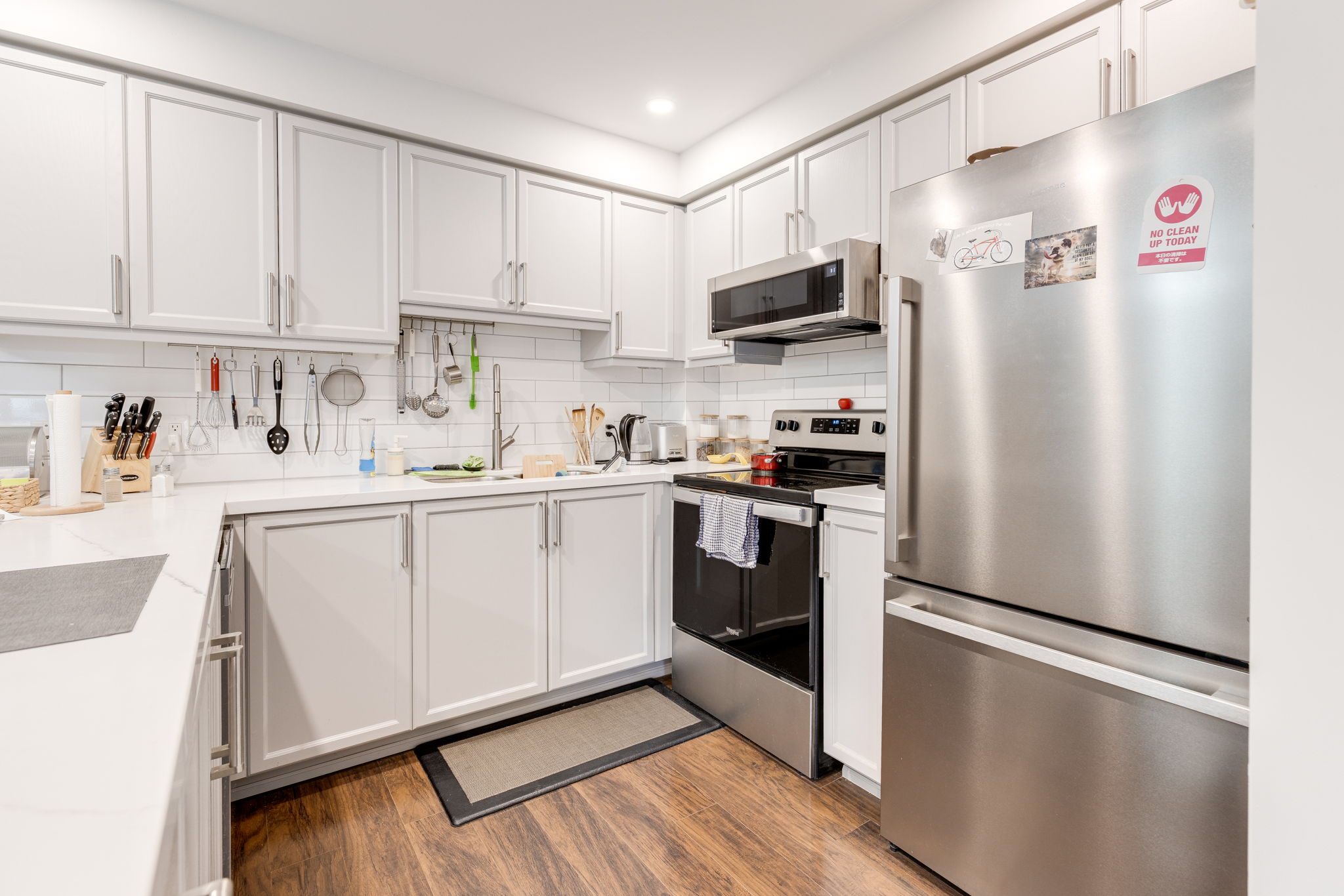 Burlington property showcase — delivered property photograph 7