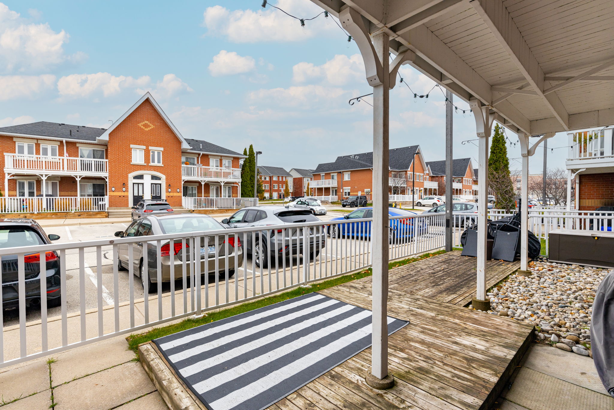 Burlington property showcase — delivered property photograph 24