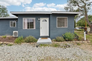 N Oxford Ave-1305-001.jpg