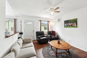 N Oxford Ave-1305-004.jpg