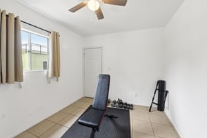 N Oxford Ave-1305-012.jpg