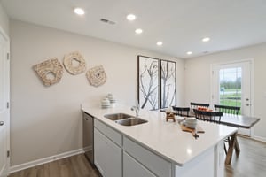 N Winthrop Rd-0605-022.jpg