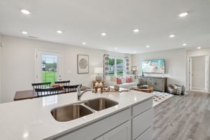 N Winthrop Rd-0605-023.jpg