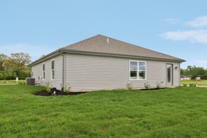 N Winthrop Rd-0605-044.jpg