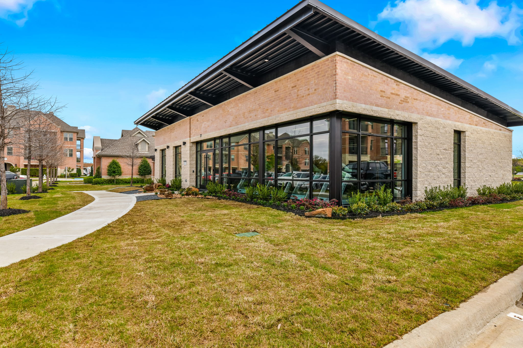 002-Exterior-FULL