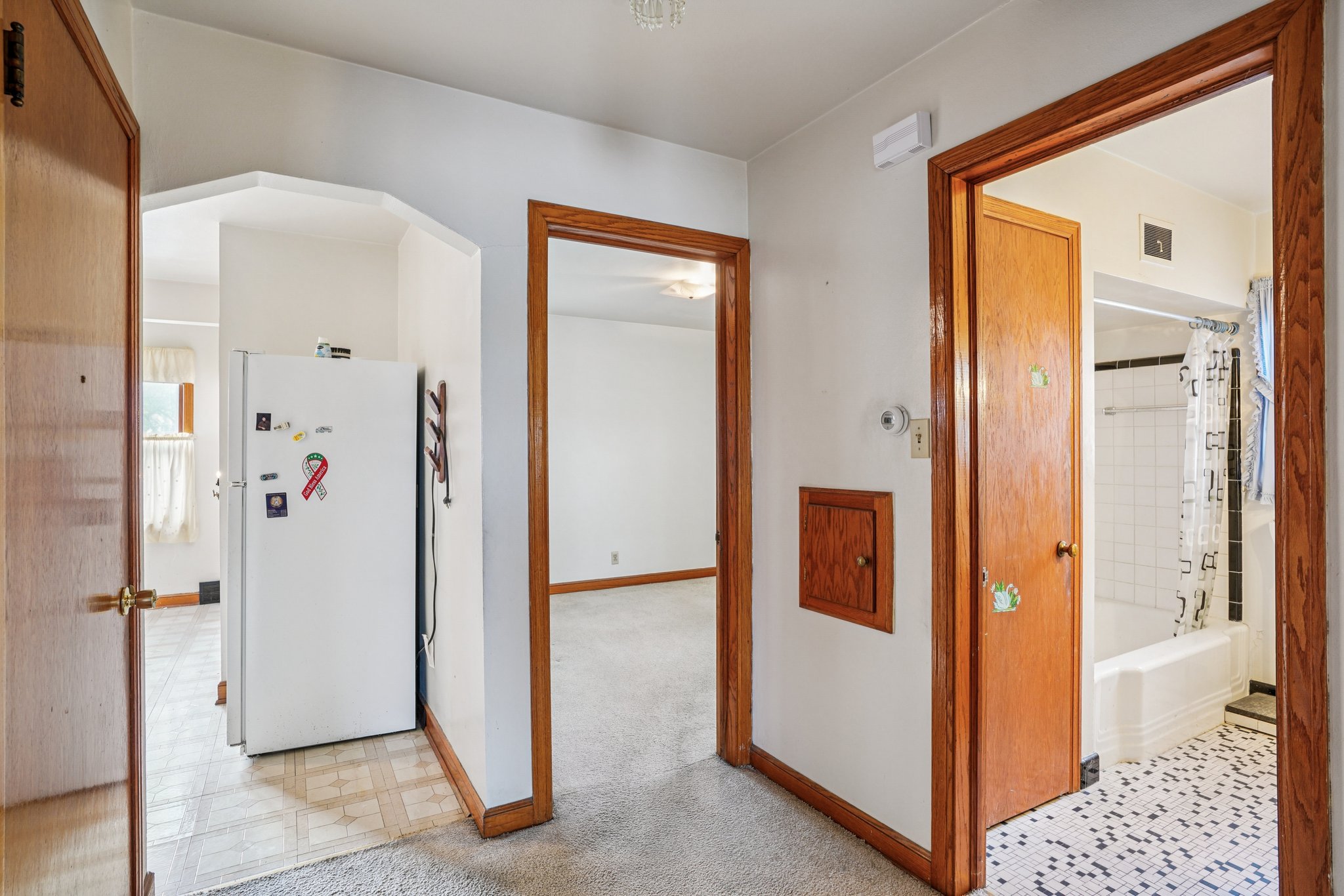 W Oklahoma Ave-S3010-024.jpg