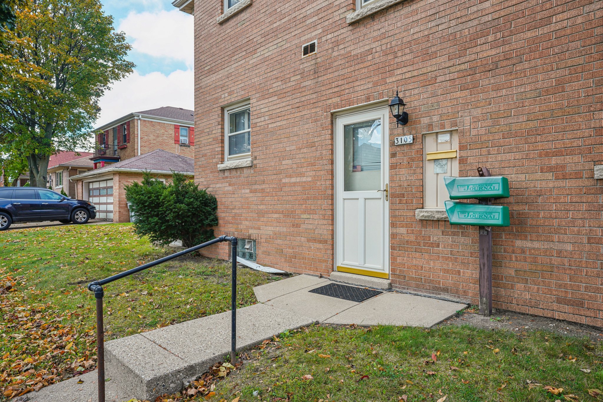 W Oklahoma Ave-S3010-052.jpg