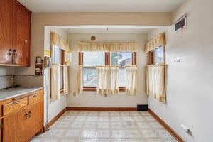 W Oklahoma Ave-S3010-016.jpg