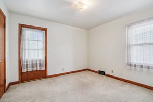 W Oklahoma Ave-S3010-030.jpg