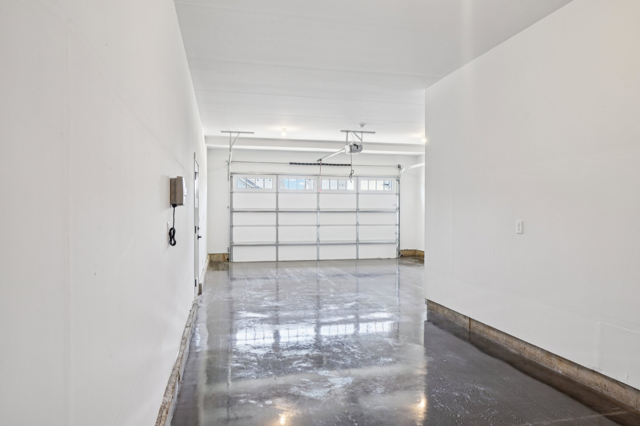 NE 82nd St-S1907-049.jpg