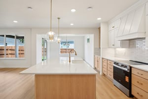 NE 82nd St-S1907-027.jpg