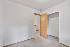  Photo 37