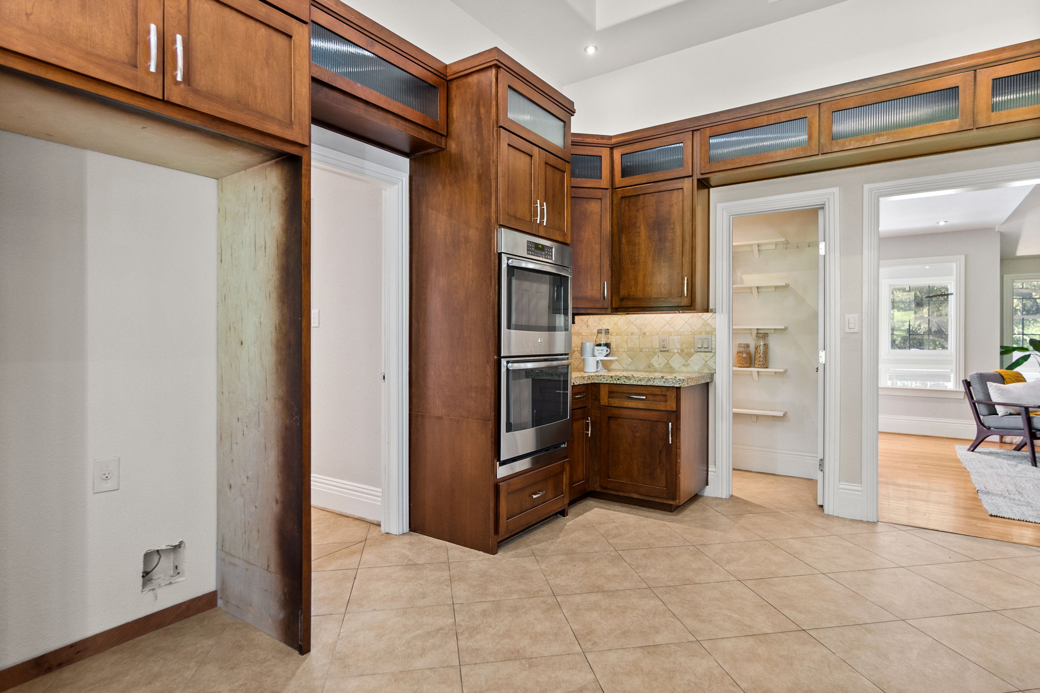Double ovens, walk-in pantry, custom, high-end maple cabinets
